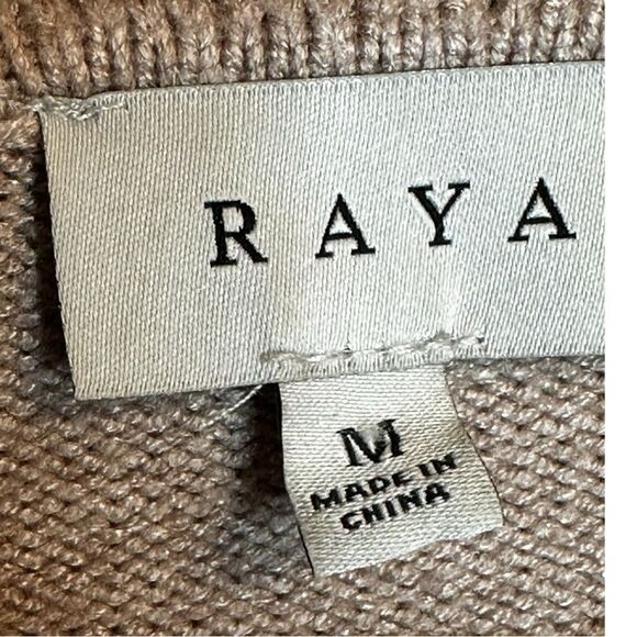Raya sweater tan beige size medium polyester rayon blend - Picture 3 of 7